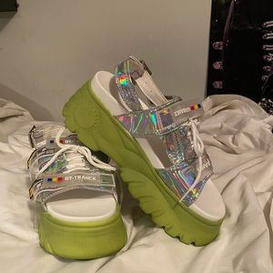 Holographic platform sports sandals
